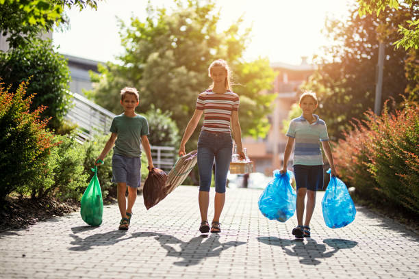 Best Yard Cleanup Services  in Lincoln, IL